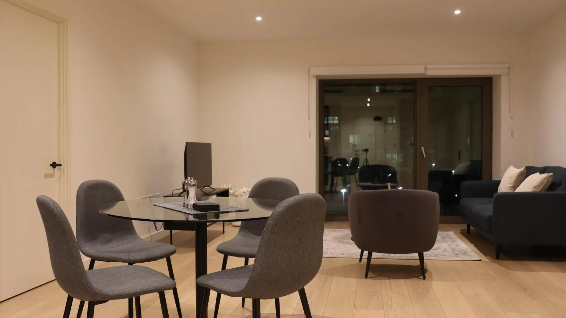 Luxury 2 Bed 2 Bath City Apartment London United Kingdom